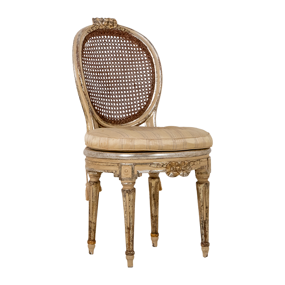 2 svg+xml;charset=utf