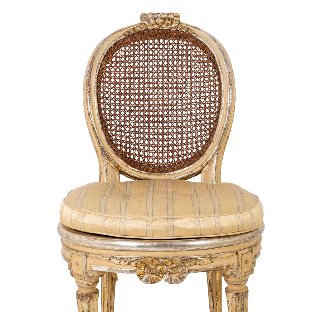 7 svg+xml;charset=utf